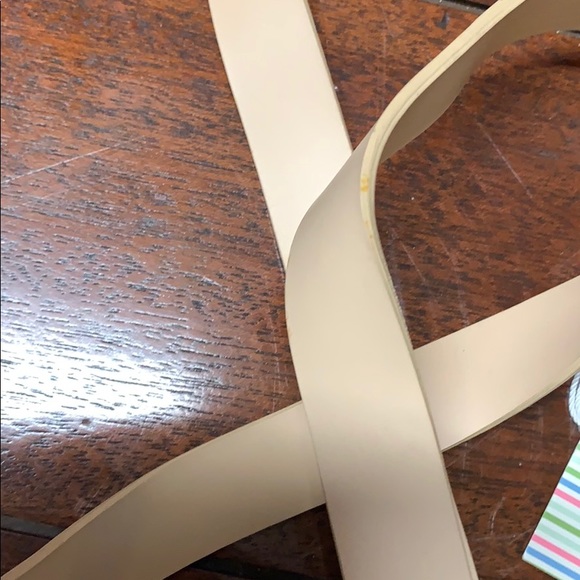 Maggie B plastic tote and cosmetic case - Picture 4 of 5